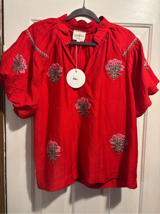 Umgee Tops - Umgee Red Floral Embroidered Puff-Sleeve Top